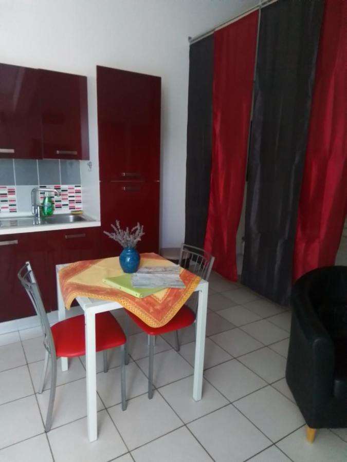 Appartement Tiny House Independante Climatisee
